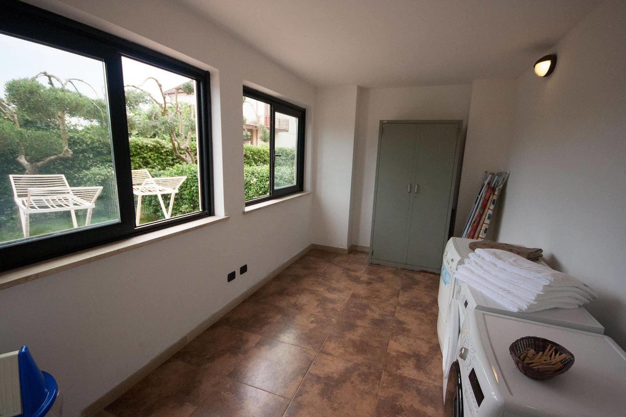 Della Piana Residence Aprilia Dış mekan fotoğraf