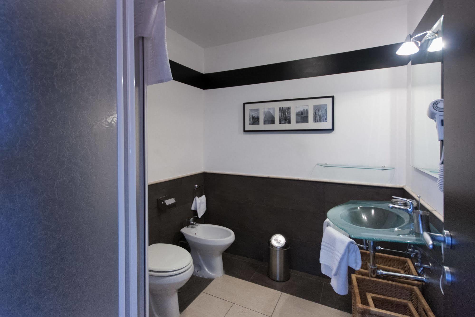 Della Piana Residence Aprilia Dış mekan fotoğraf