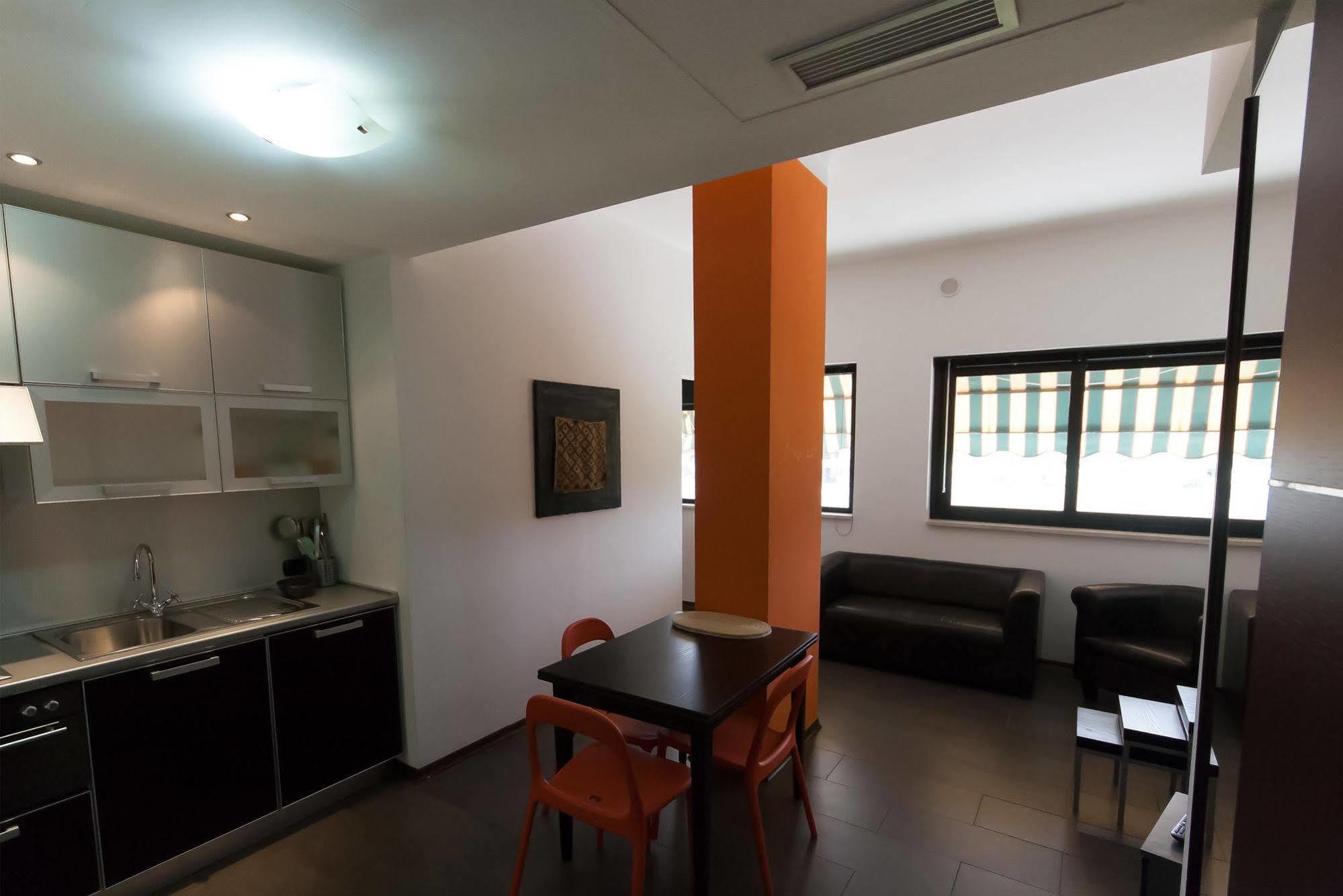 Della Piana Residence Aprilia Dış mekan fotoğraf