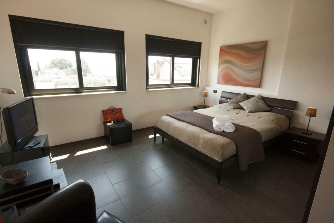 Della Piana Residence Aprilia Dış mekan fotoğraf